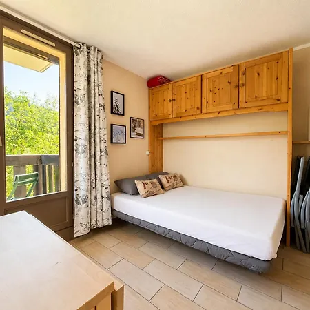 Appartement Moderne Et Calme Avec Parking Privatif à Dame De Bellecombe - Fr-1-505-188 *