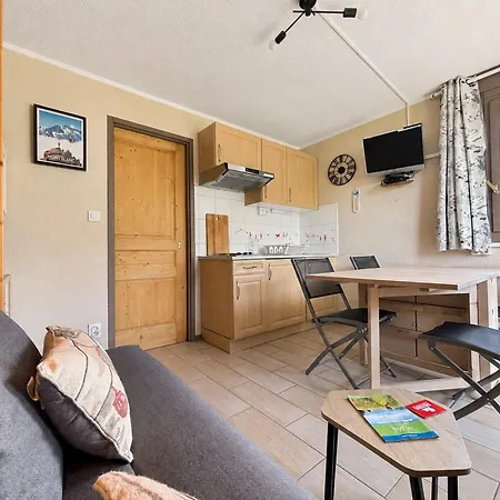 Moderne Et Calme Avec Parking Privatif A Dame De Bellecombe Apartment *