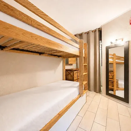 Moderne Et Calme Avec Parking Privatif à Dame De Bellecombe - Fr-1-505-188 Appartement *